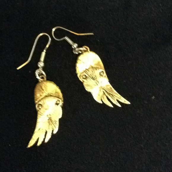 Gold/silver Pierced Wing earrings - Picture 2 of 2